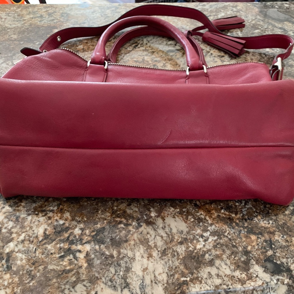 Red Coach purse - Picture 2 of 7